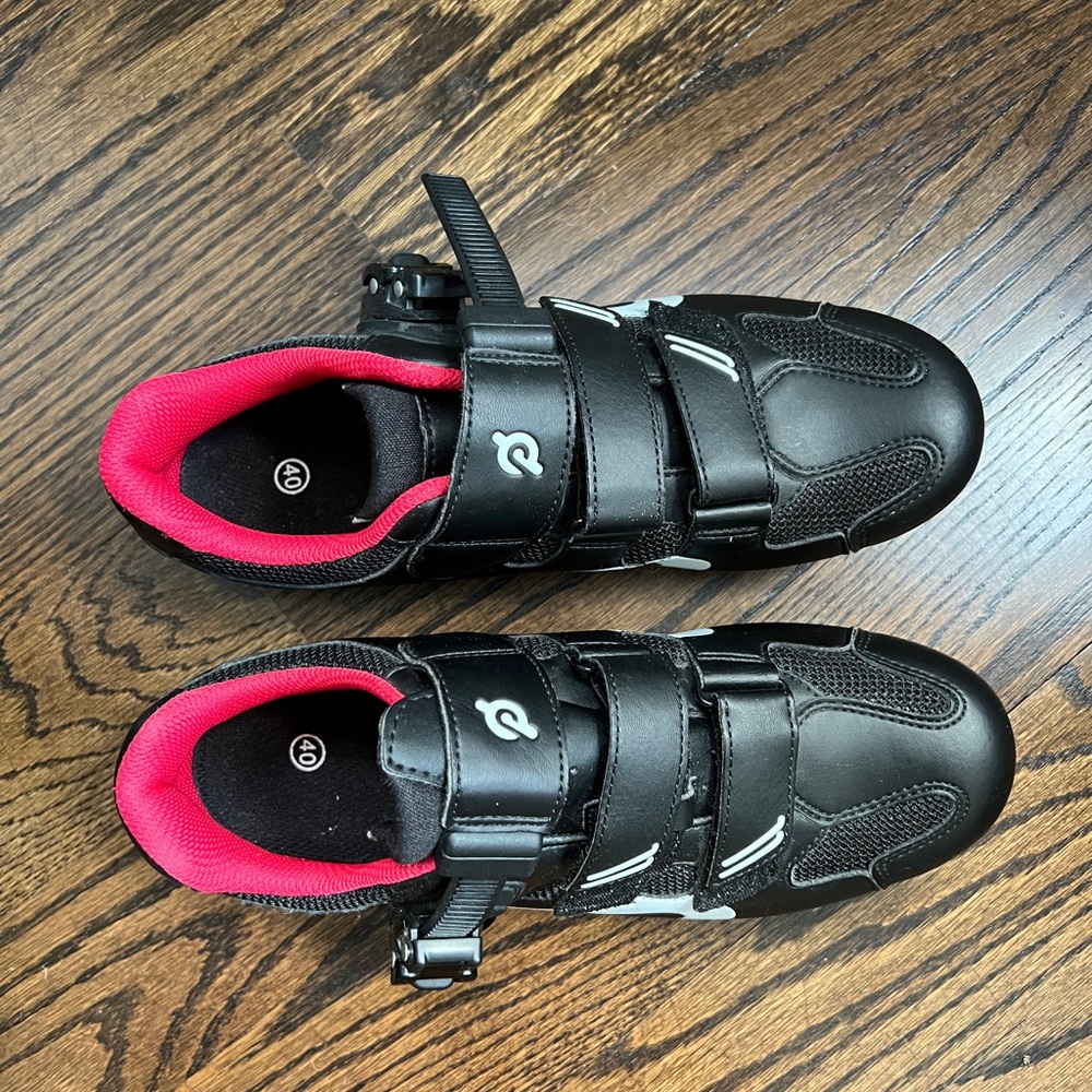 Peloton Cycling Shoes Size 40